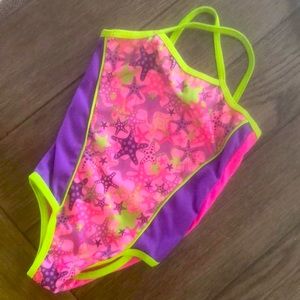 Girl one-piece swimsuit